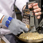 🧤 JETZT 50 % RABATT! 🥩 Handschuh aus Edelstahlgewebe – Höchste Schnittschutzklasse A9 – Perfekt für Metzger und Köche – Nie wieder Messerunfälle! 🔪🚫