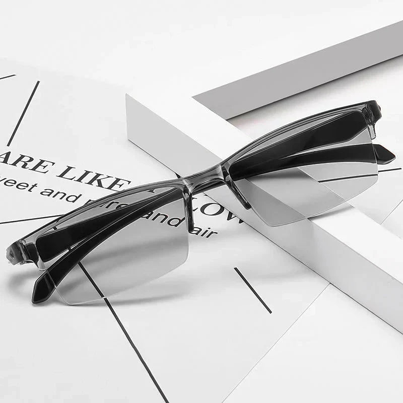 KAUFEN SIE 1, BEKOMMEN SIE 1 GRATIS💥BEGRENZTER VERKAUF ⏰️Automatische Zoom-Lesebrille