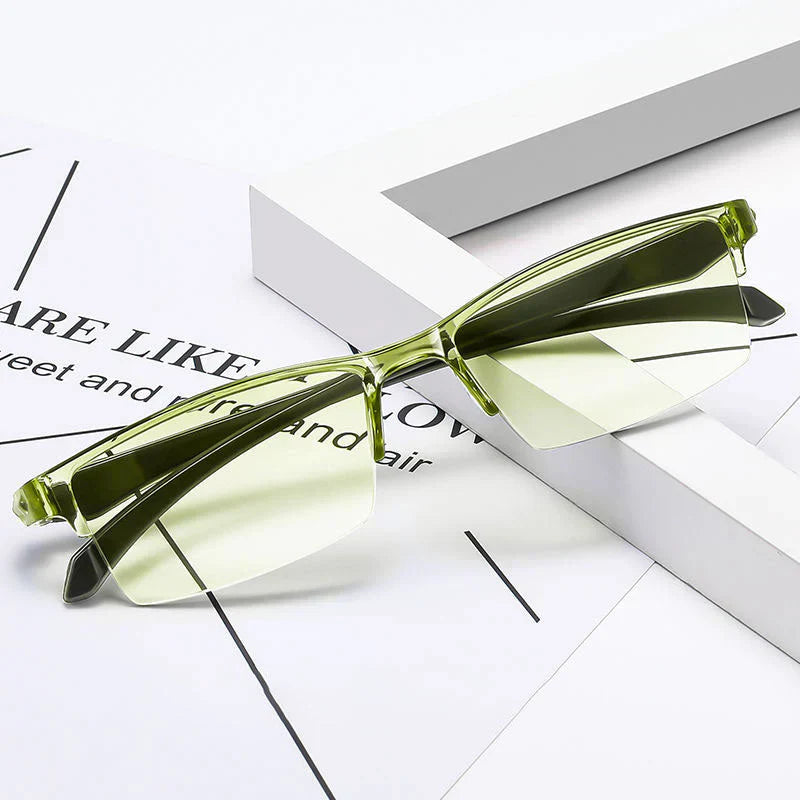 KAUFEN SIE 1, BEKOMMEN SIE 1 GRATIS💥BEGRENZTER VERKAUF ⏰️Automatische Zoom-Lesebrille